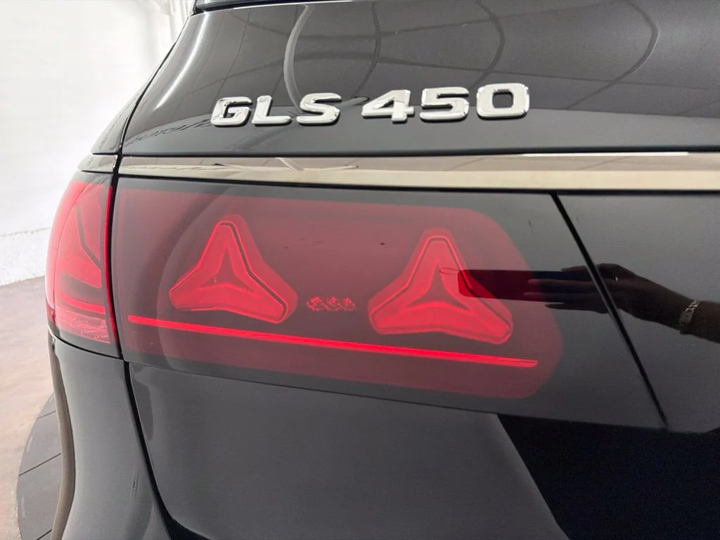 New 2027 Black Mercedes-Benz GLS 450 image 11