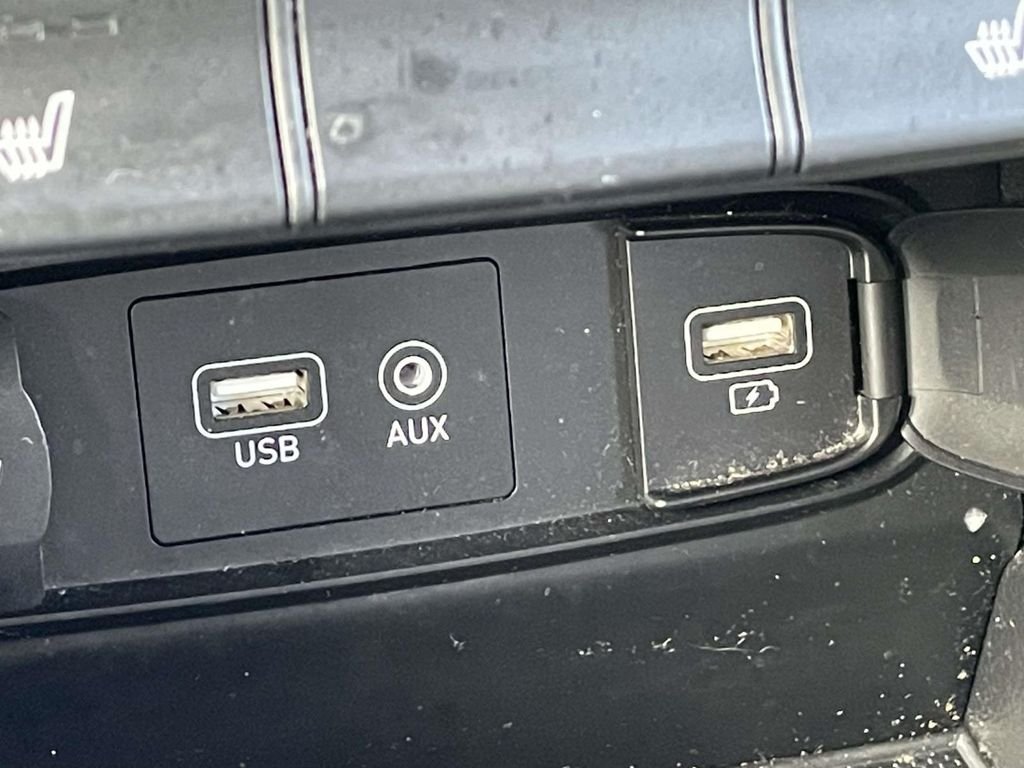 2020 Hyundai Santa Fe SEL - Photo 27