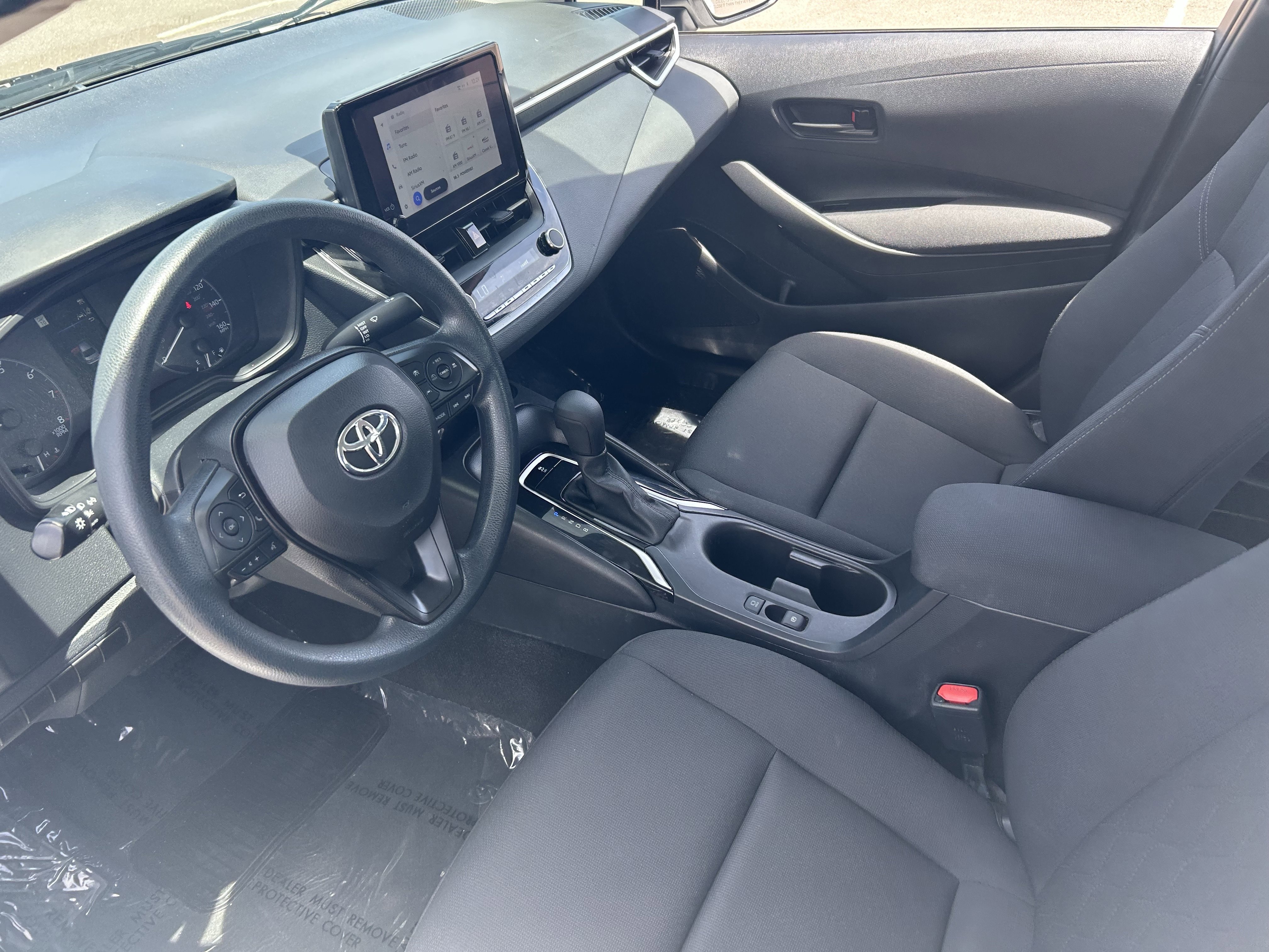 2023 Toyota Corolla LE - Photo 24