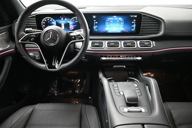 Used 2024  Mercedes-Benz GLE 580 image 14