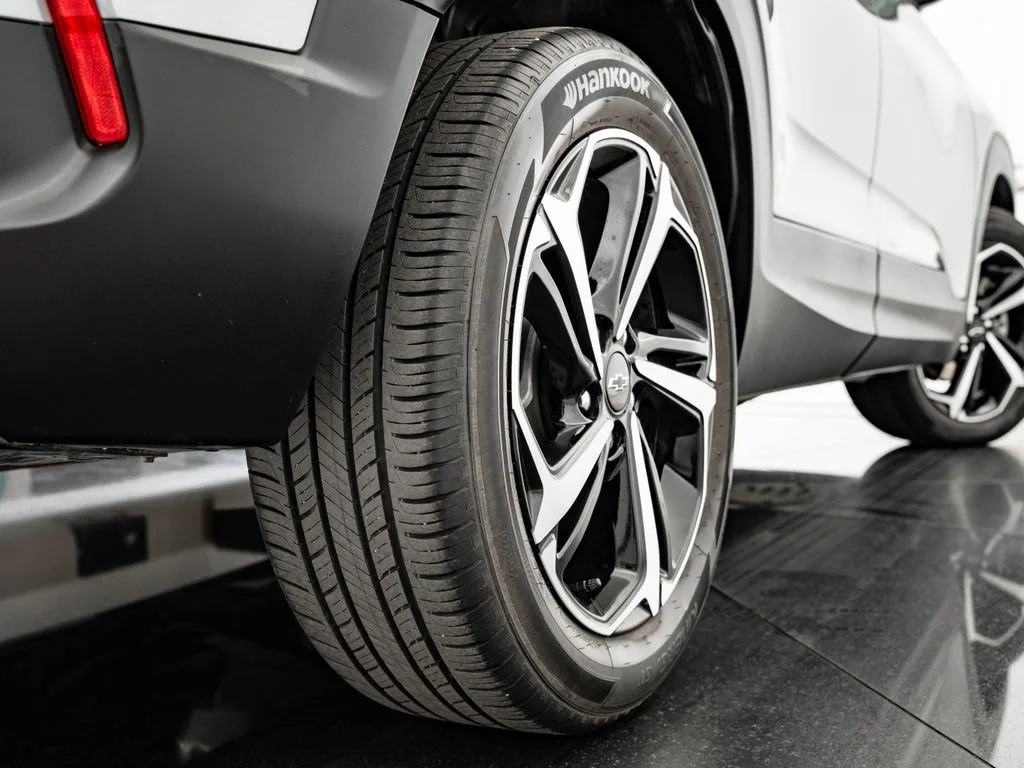 Used 2023 Sterling Gray Metallic Chevrolet RS image 46