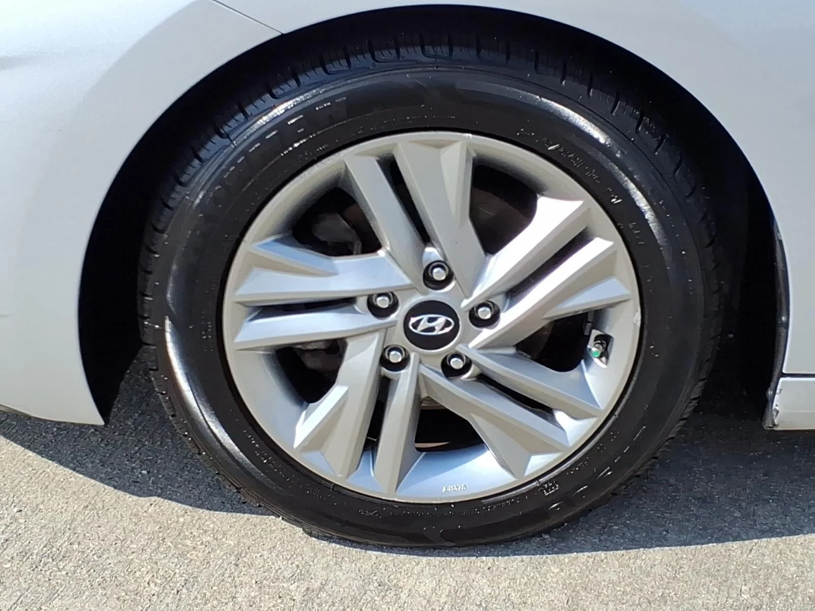 Used 2020 Symphony Silver Hyundai SEL image 4