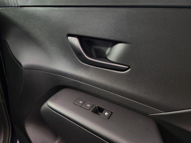New 2027 Blue Hyundai SE AWD image 15