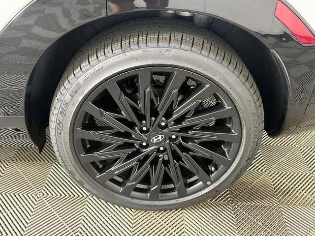 New 2027 White Hyundai Calligraphy image 21