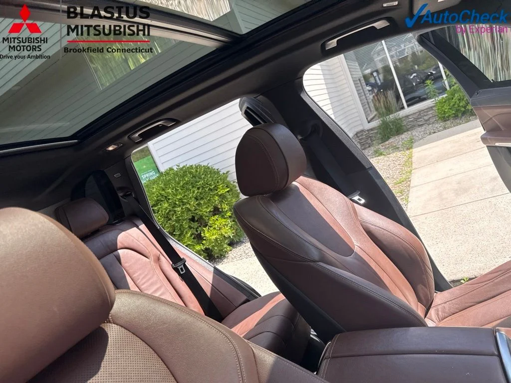 Used 2020 Black BMW xDrive40i image 58