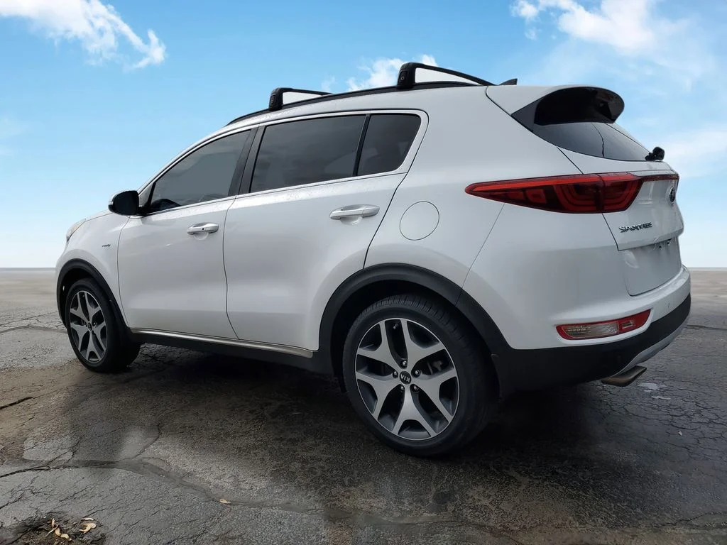 Used 2018 White Kia SX image 3
