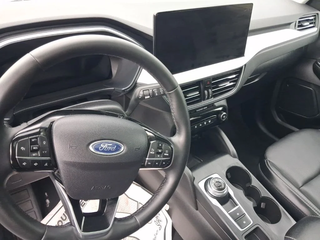 Used 2025 White Ford Platinum image 10
