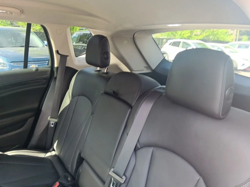 Used 2019 Bronze Alloy Metallic Buick Premium I image 40
