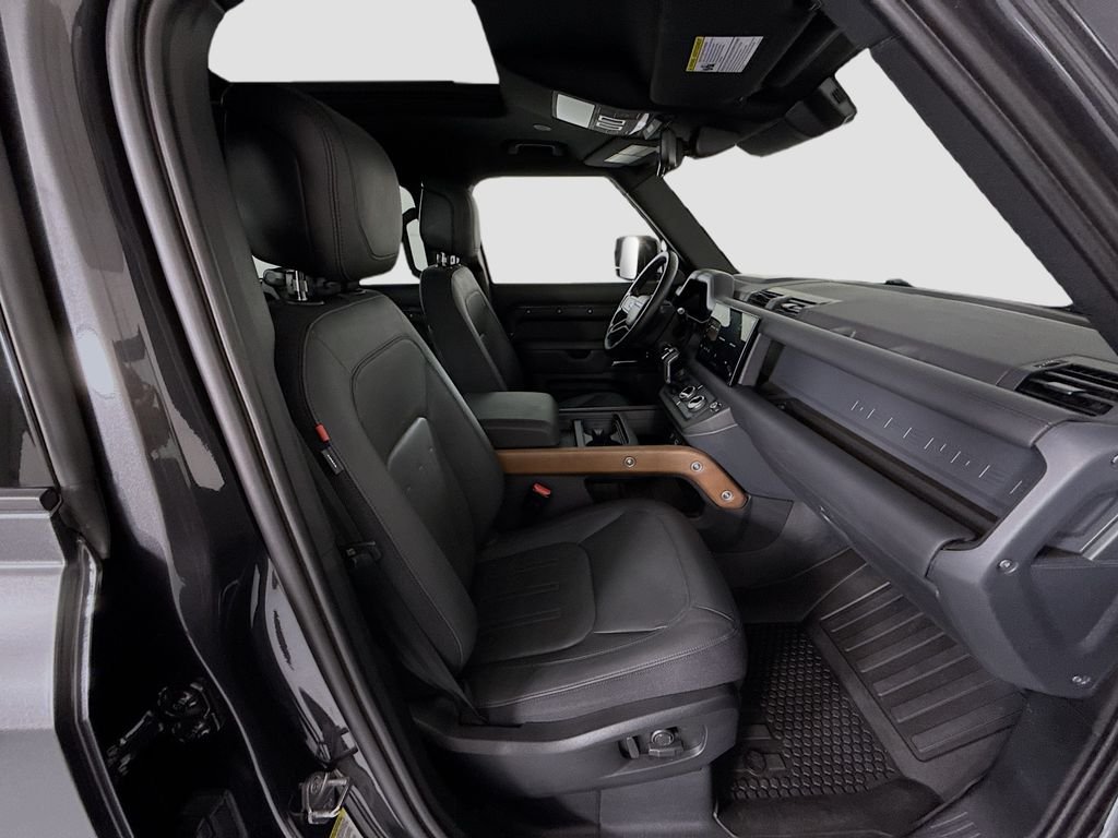Used 2024 Carpathian Grey Premium Metallic Land Rover X image 20