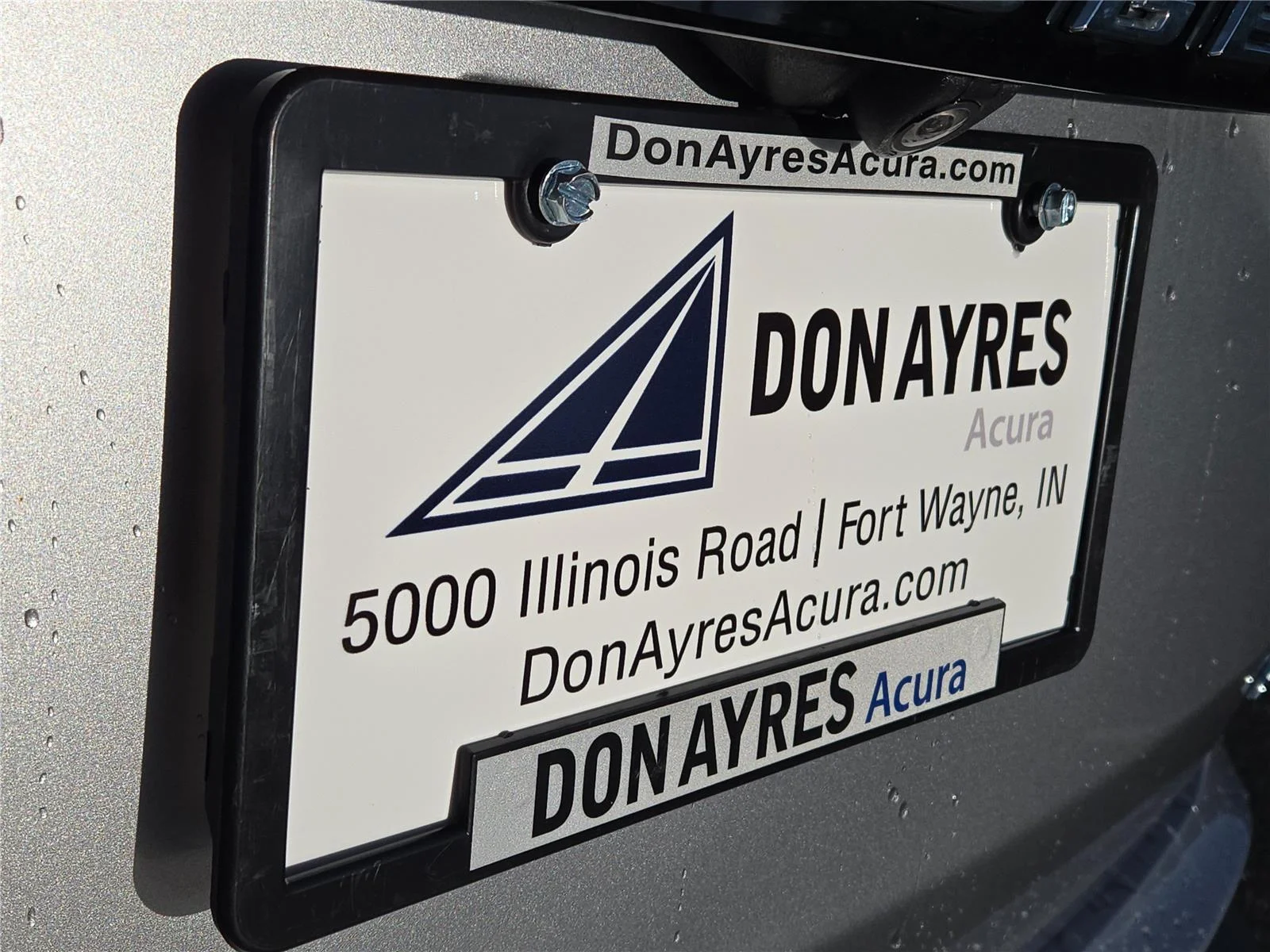 Used 2023 Iconic Silver Ford SE image 30
