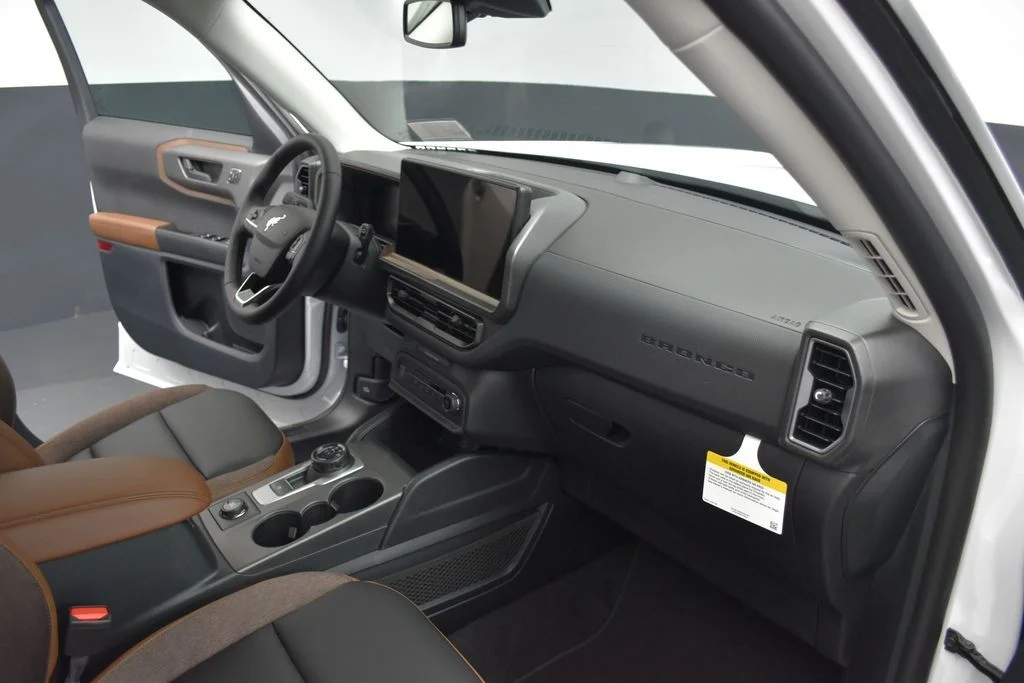 New 2026 Oxford White Ford Outer Banks® image 25