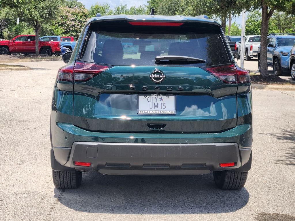 New 2026 Obsidian Green Pearl Nissan Dark Armor™ image 6