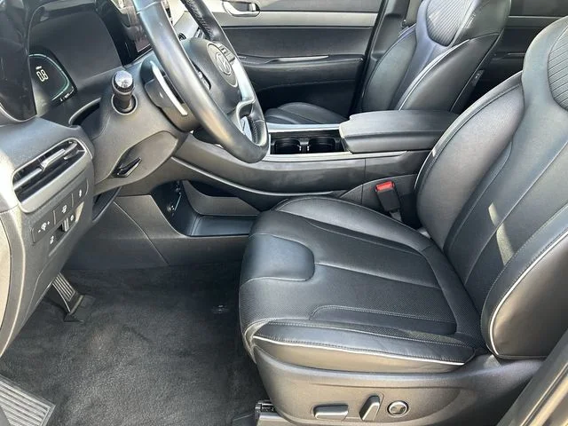 Used 2024 Moonlight Cloud Hyundai SEL image 20