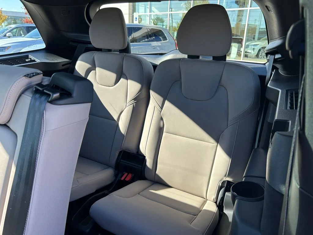 New 2026 Crystal White Volvo Plus image 14