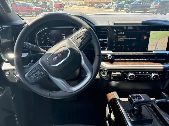 New 2026 Sterling Metallic GMC Elevation image 16