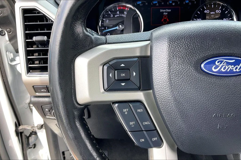 Used 2021 White Ford Lariat image 17