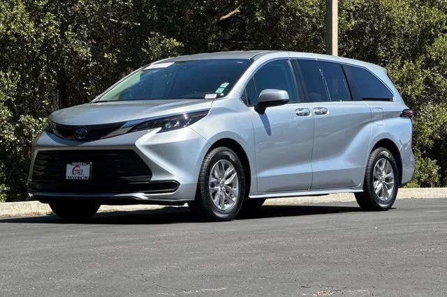 Certified Used 2024 Silver Toyota LE image 9