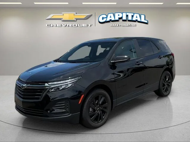 2024 Chevrolet Equinox LS's photo