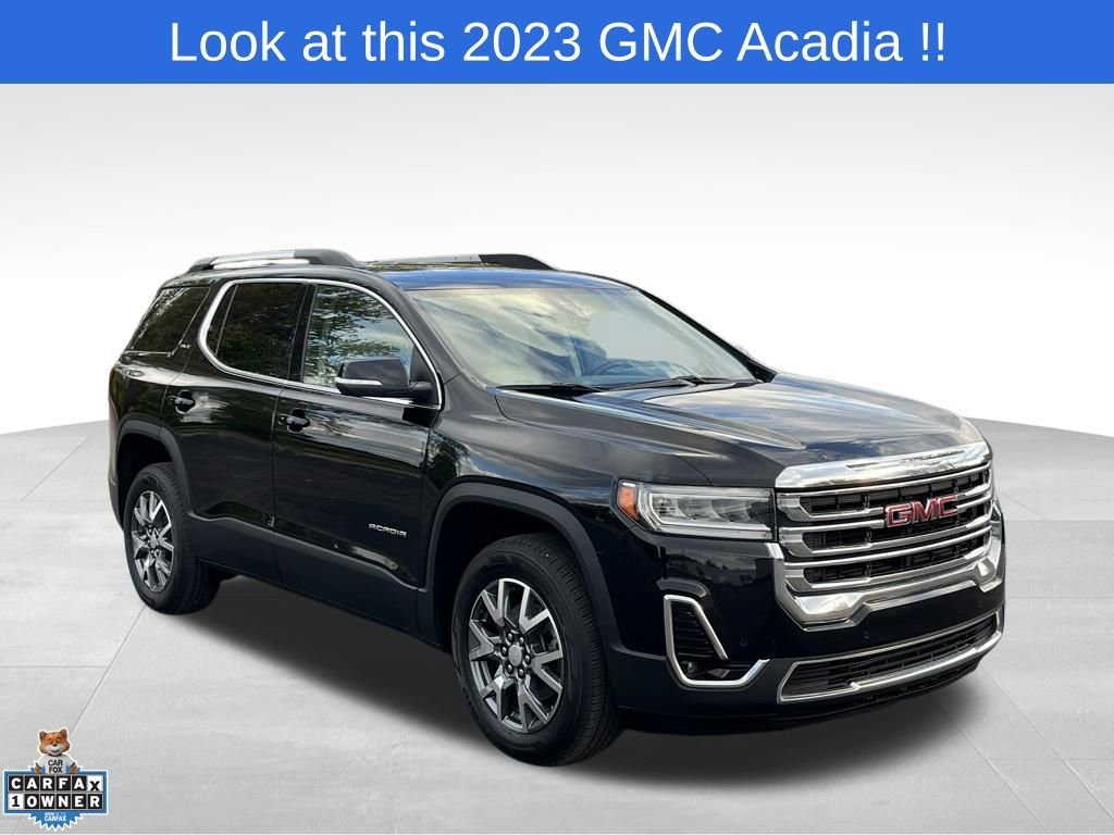 2023 GMC Acadia SLT