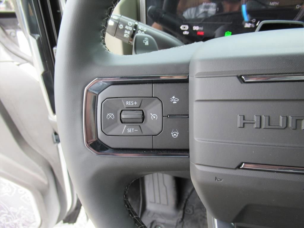 2026 GMC HUMMER EV 2X - Photo 18