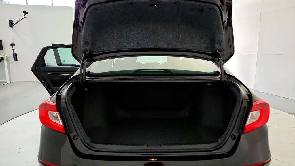 Used 2020  Honda LX image 19