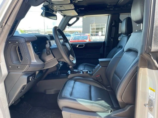 New 2026 AVALANCHE GRAY Ford Outer Banks image 13