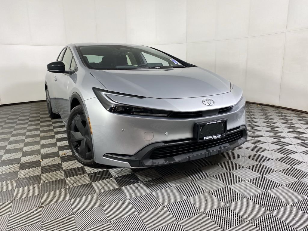 2023 Toyota Prius LE - Photo 39