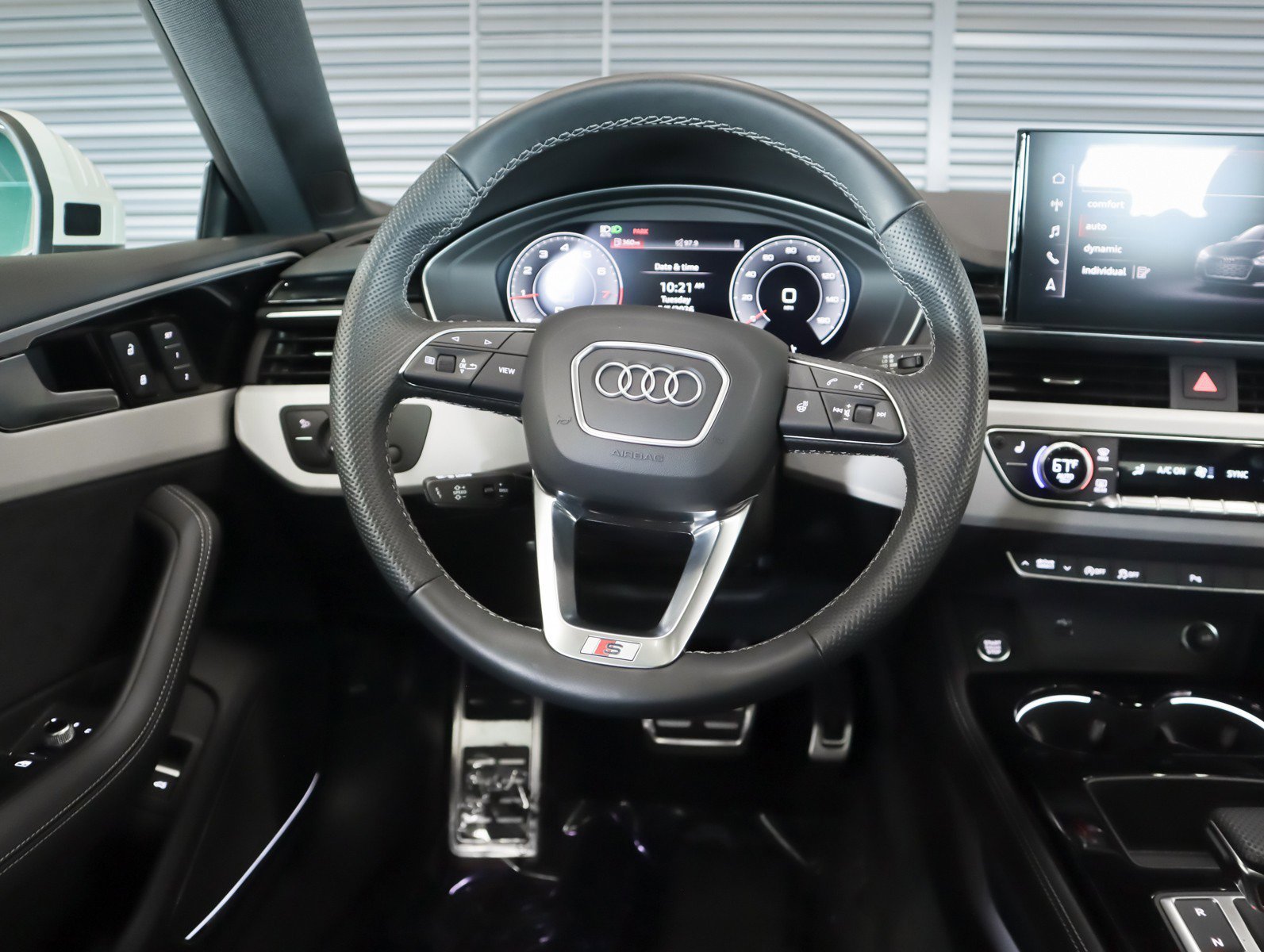 Used 2024 Glacier White Metallic Audi S line Premium Plus image 19