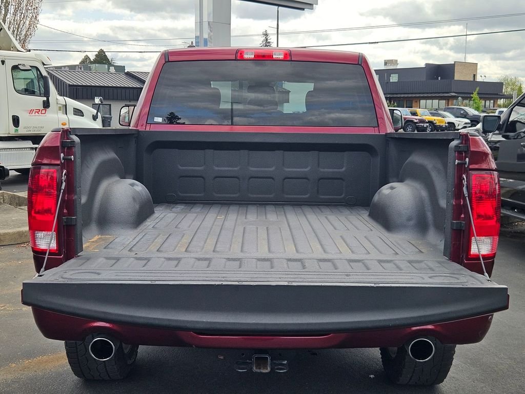 Used 2017 Delmonico Red Pearlcoat Ram Express image 26
