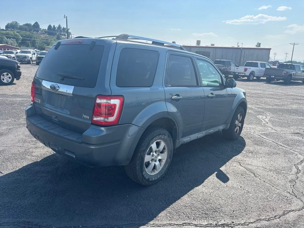 Used 2011 Blue Ford Limited image 5