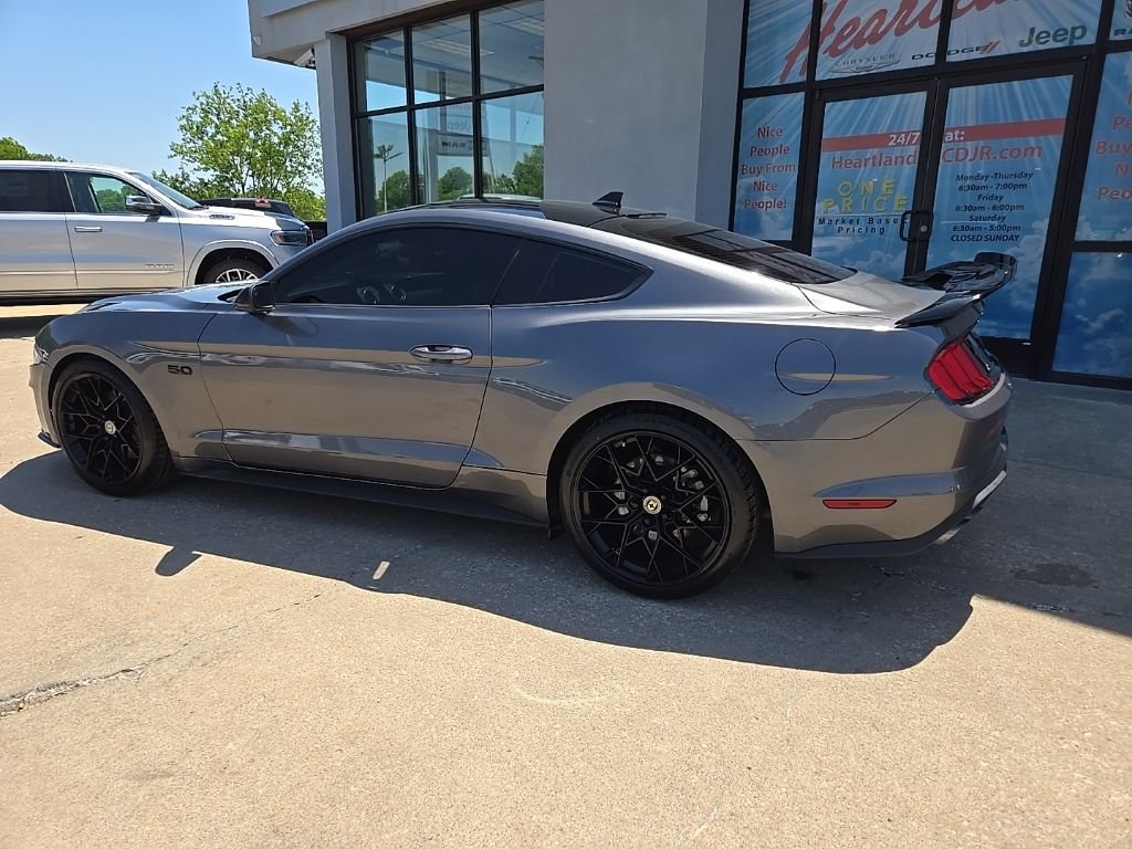 Used 2022 Gray Ford GT image 4