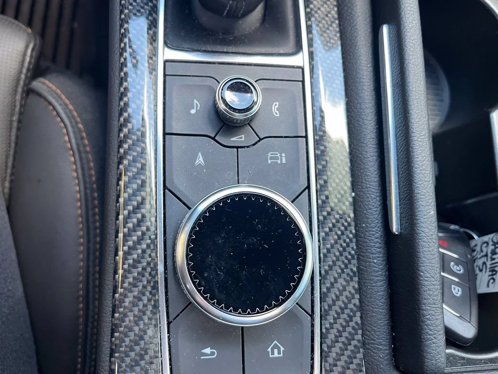 Used 2025 White Cadillac Sport image 28