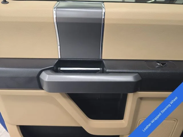 Used 2016 Blue Flame Metallic Ford XLT image 19