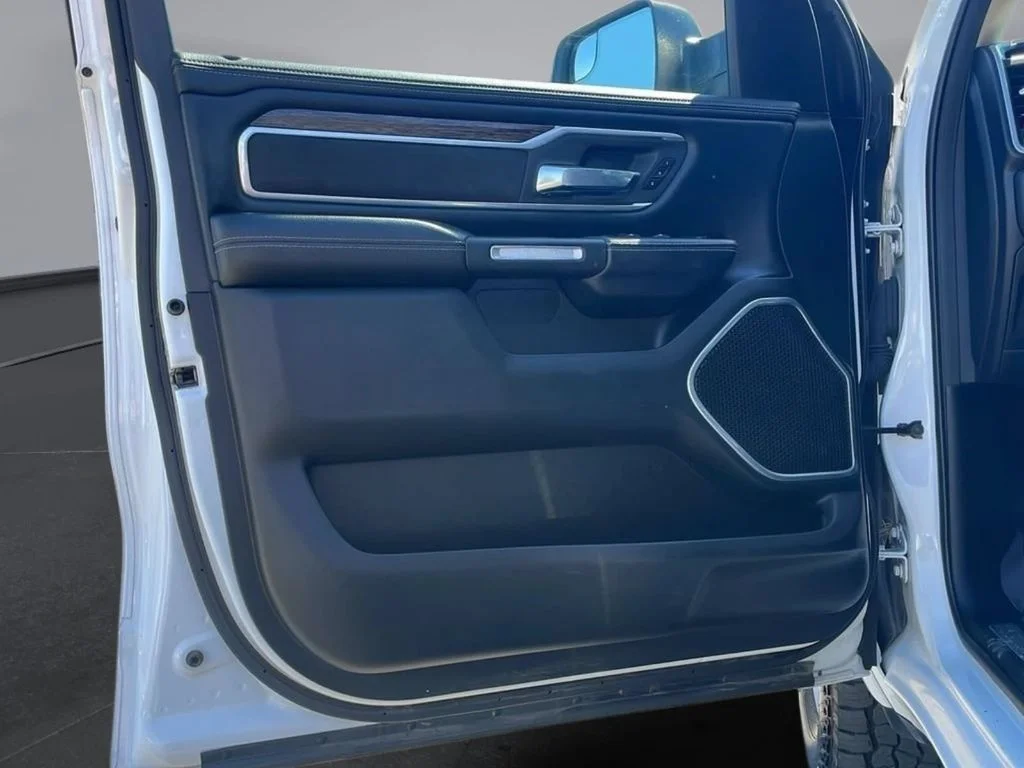 2020 RAM Ram 1500 Pickup Laramie - Photo 12