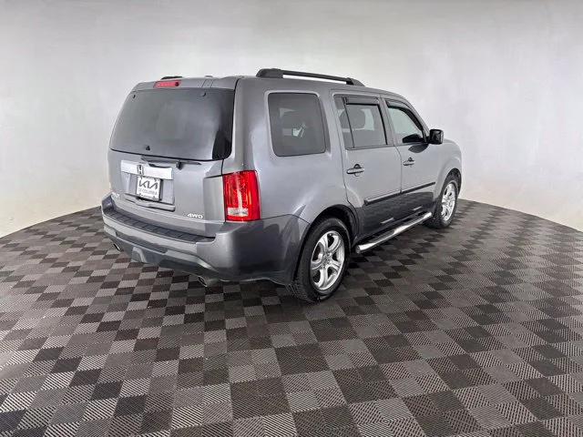 Used 2015 Gray Honda EX-L image 15