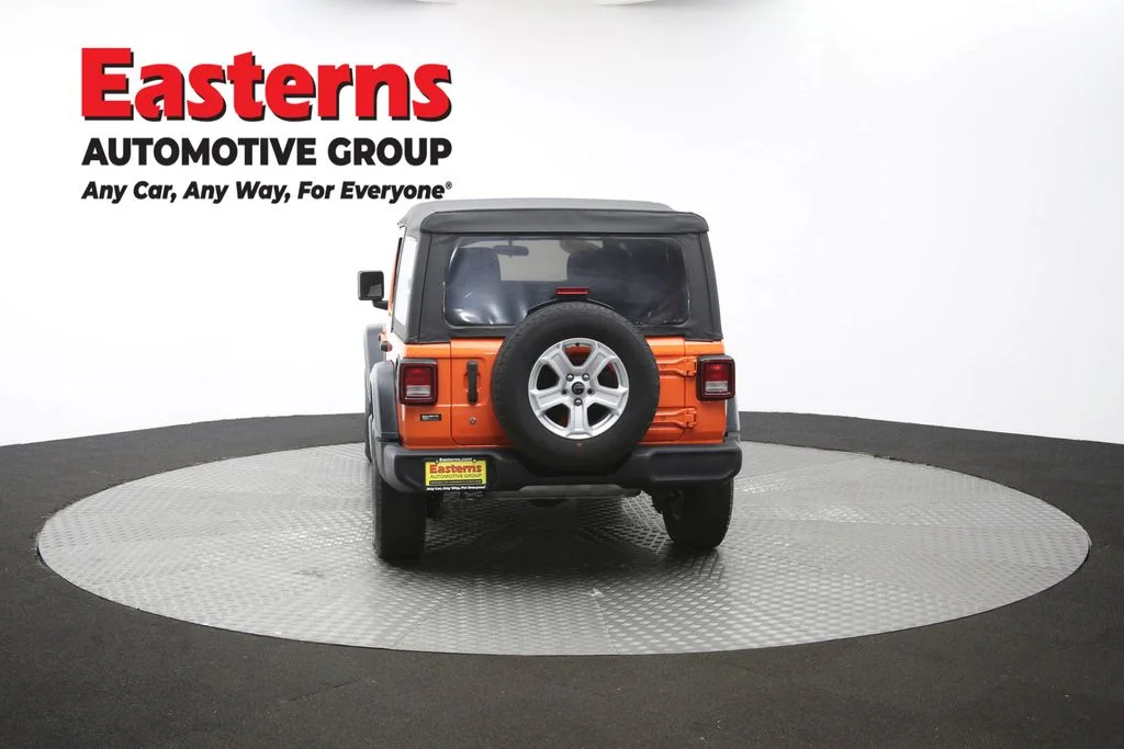 Used 2018 Orange Jeep Unlimited Sport S image 35