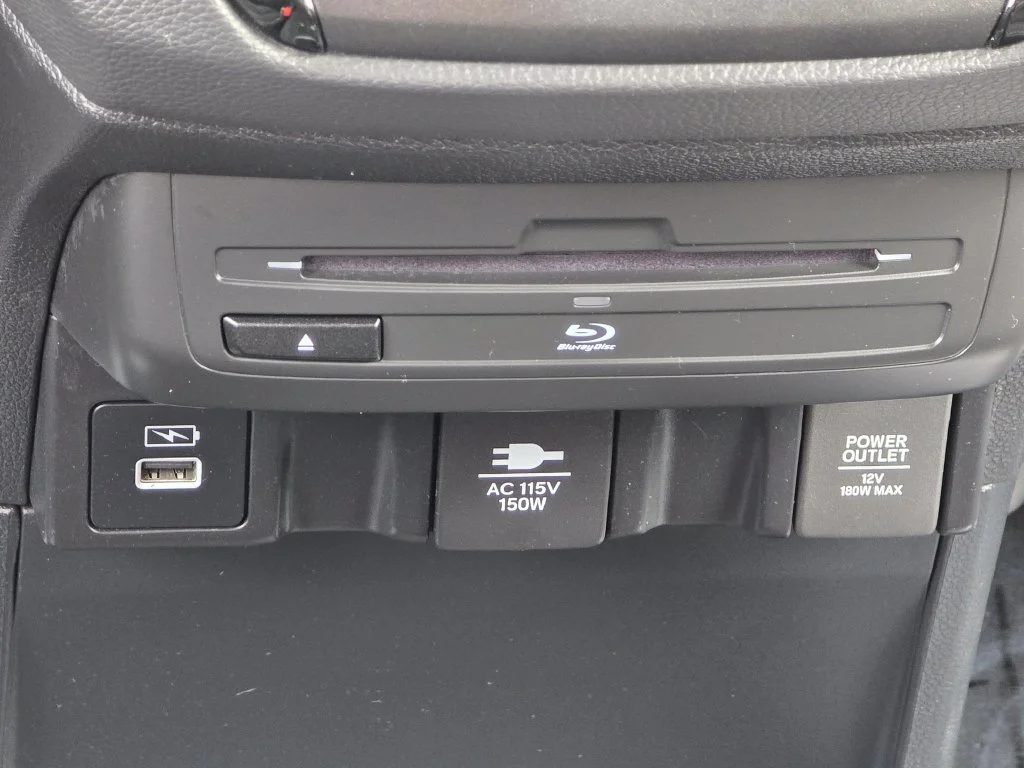Used 2023 Gray Honda Touring image 41