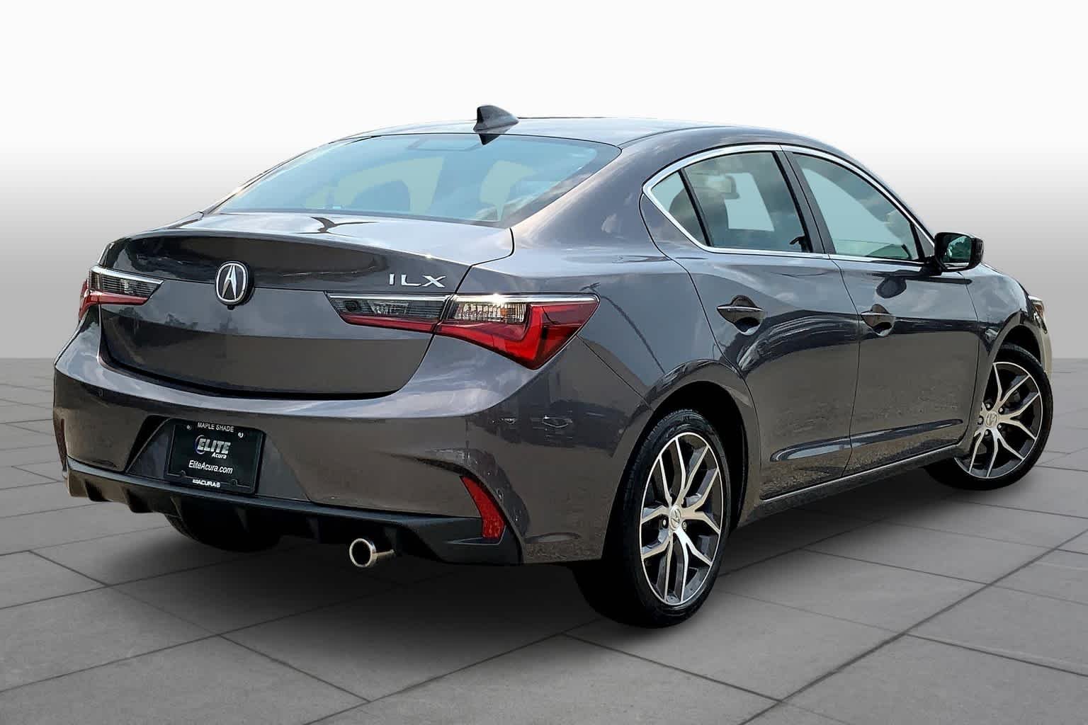 Used 2019 Modern Steel Metallic Acura w/Premium Pkg image 11