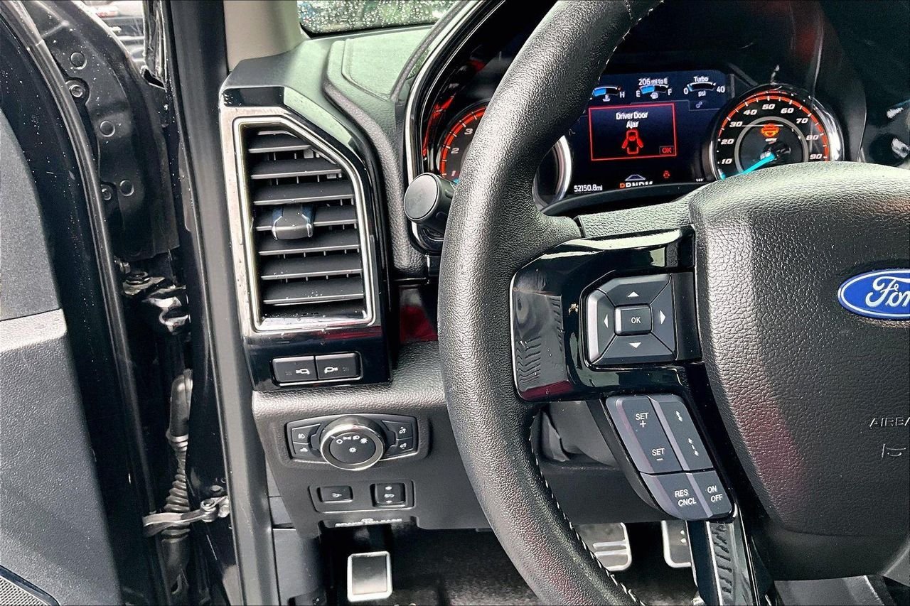 Used 2021 AGATE BLACK Ford LARIAT image 14
