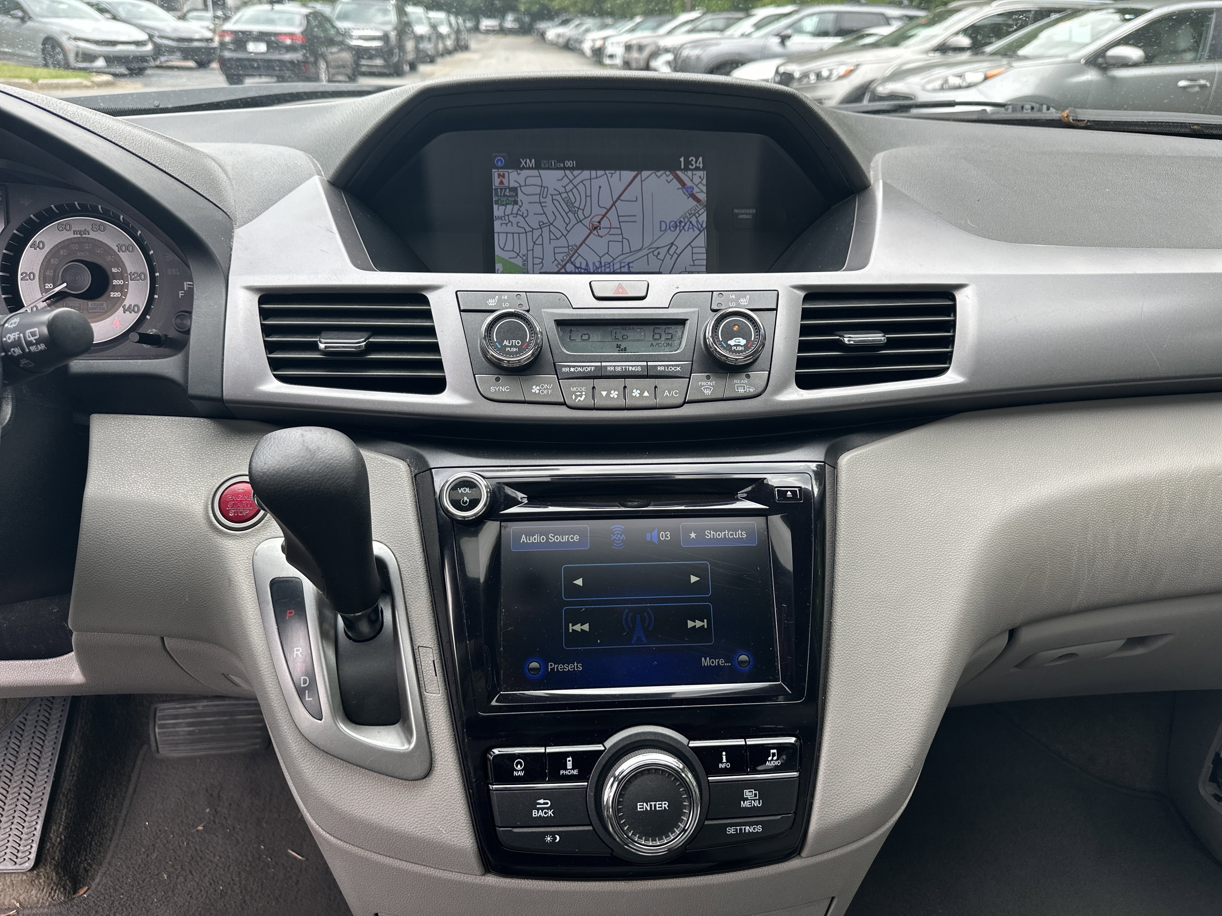 Used 2014 Alabaster Silver Metallic Honda EX-L image 34