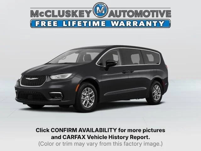 2025 Chrysler Pacifica Limited's photo