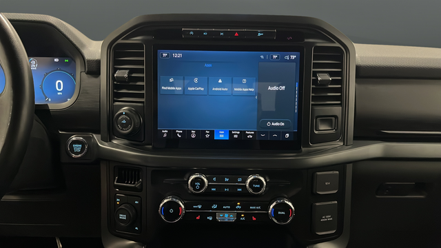 Used 2024 Avalanche Gray Ford XLT image 13