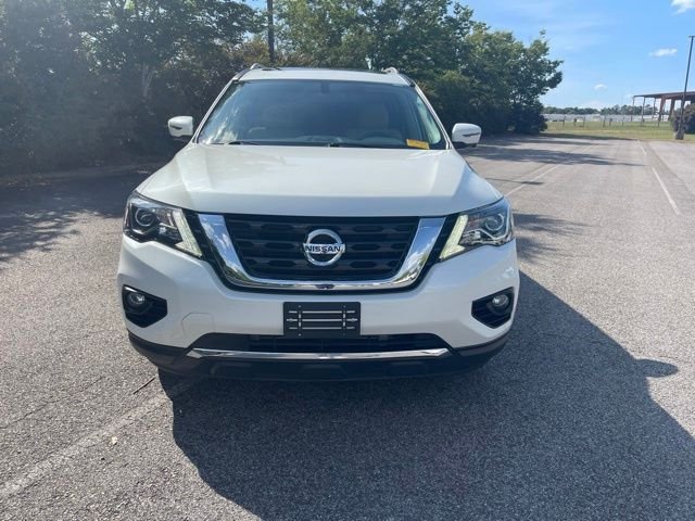 Used 2019 White Nissan Platinum image 2