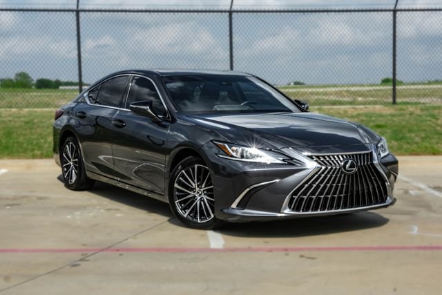 Used 2023 Gray Lexus 350 image 6