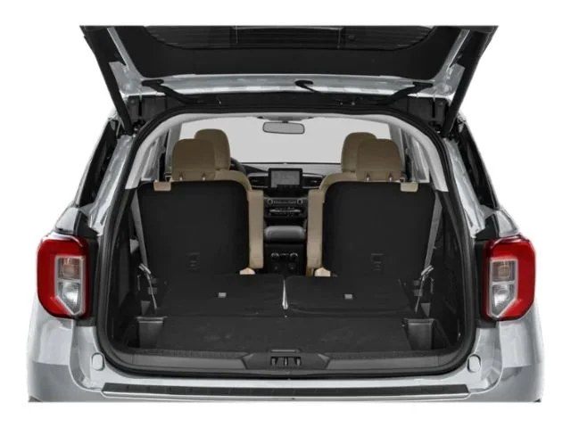 Used 2023 Silver Ford Limited image 8
