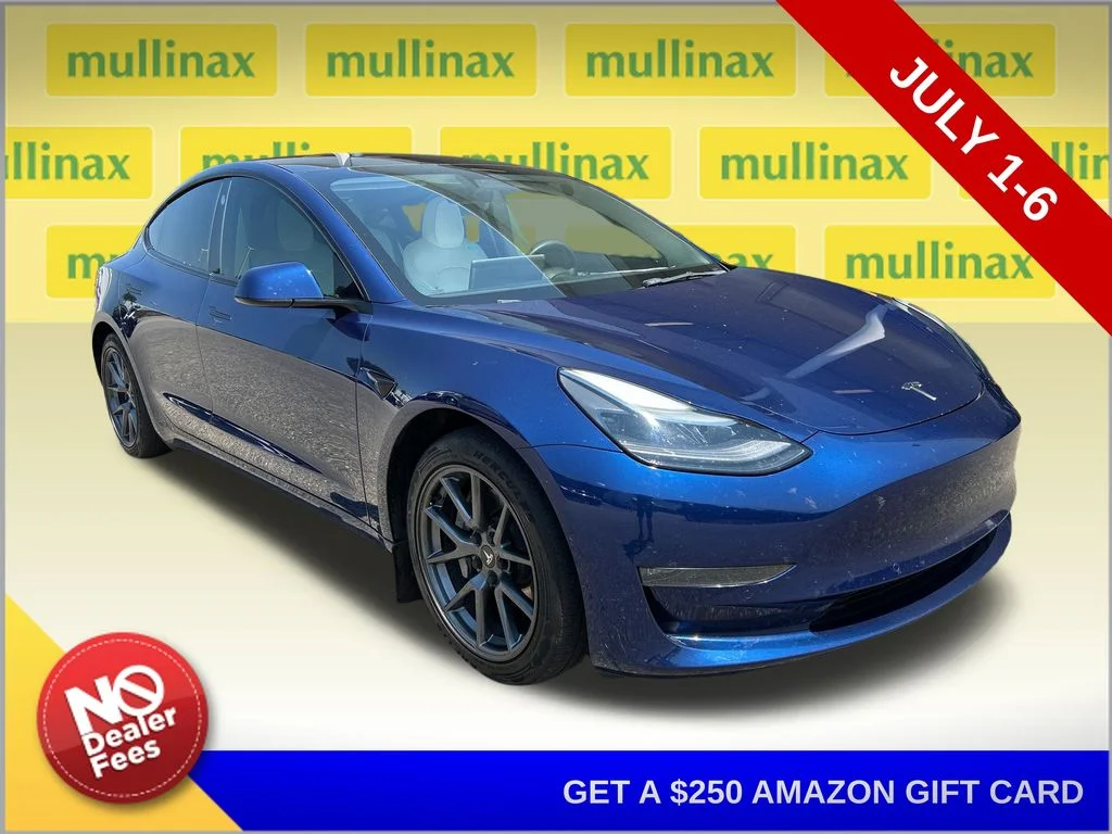 2022 Tesla Model 3 Long Range Dual Motor All-Wheel Drive's photo