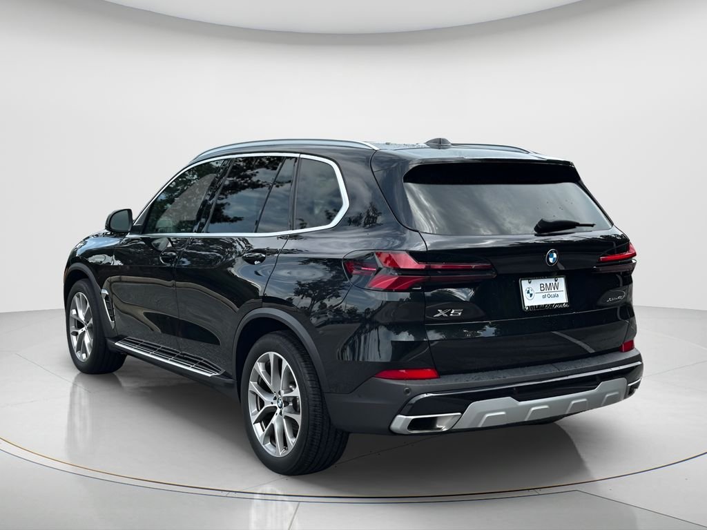 Used 2026 Black BMW xDrive40i image 7