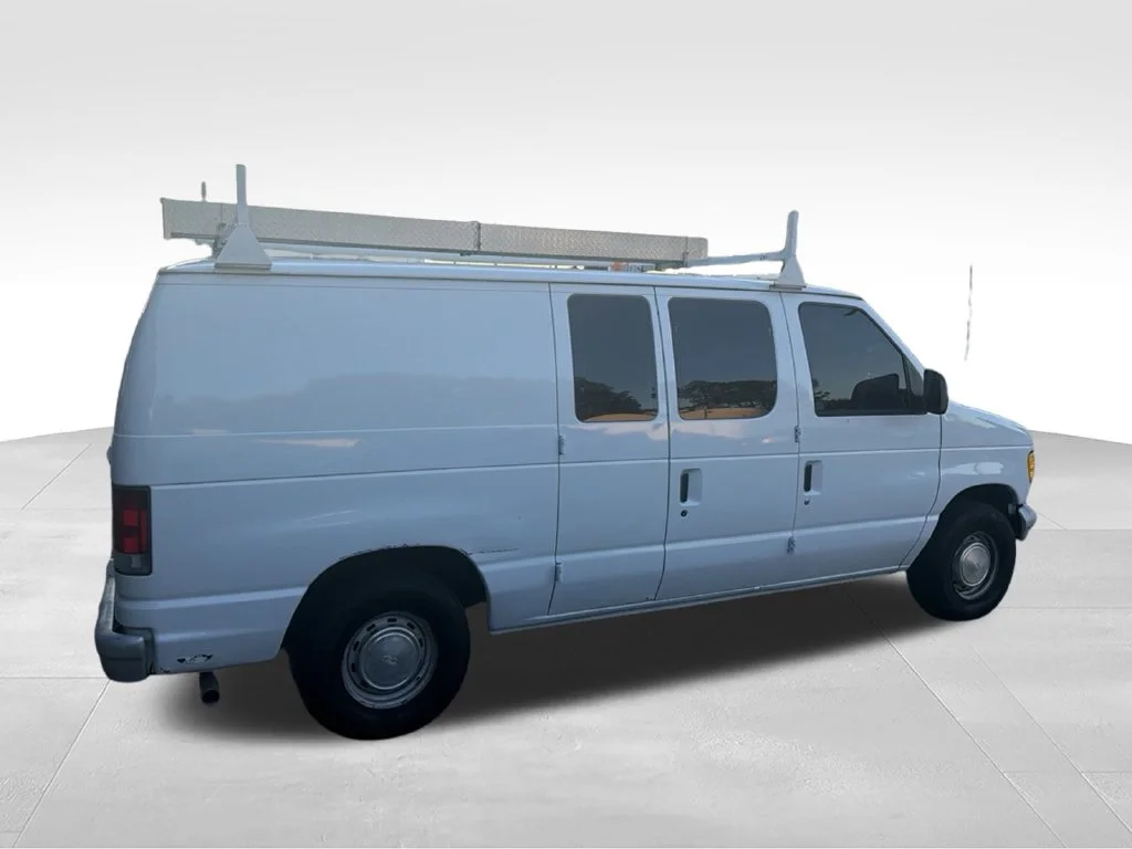 Used 1997 White Ford  image 5