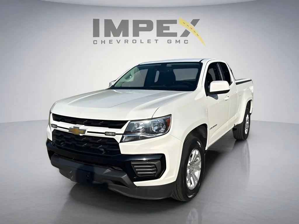 Used 2022 White Chevrolet LT image 1