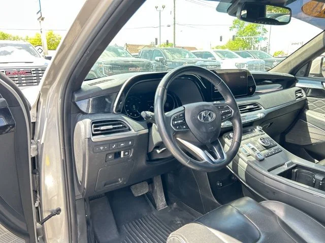 Used 2021 Silver Hyundai Calligraphy image 31